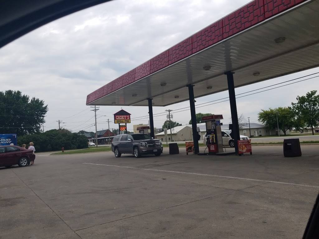 Caseys | meal takeaway | 1200 5th Ave NE, Independence, IA 50644, USA | 3193349540 OR +1 319-334-9540