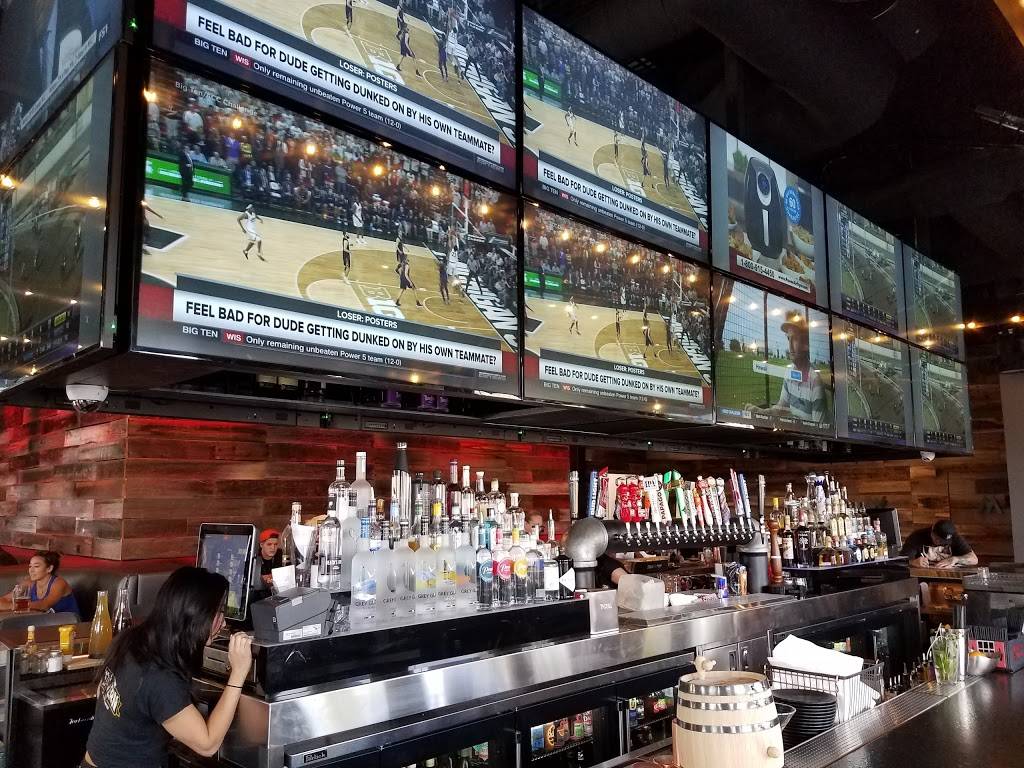 Lookout Tavern | restaurant | 830 E Greenway Pkwy Suite 100, Phoenix, AZ 85022, USA | 6029269786 OR +1 602-926-9786