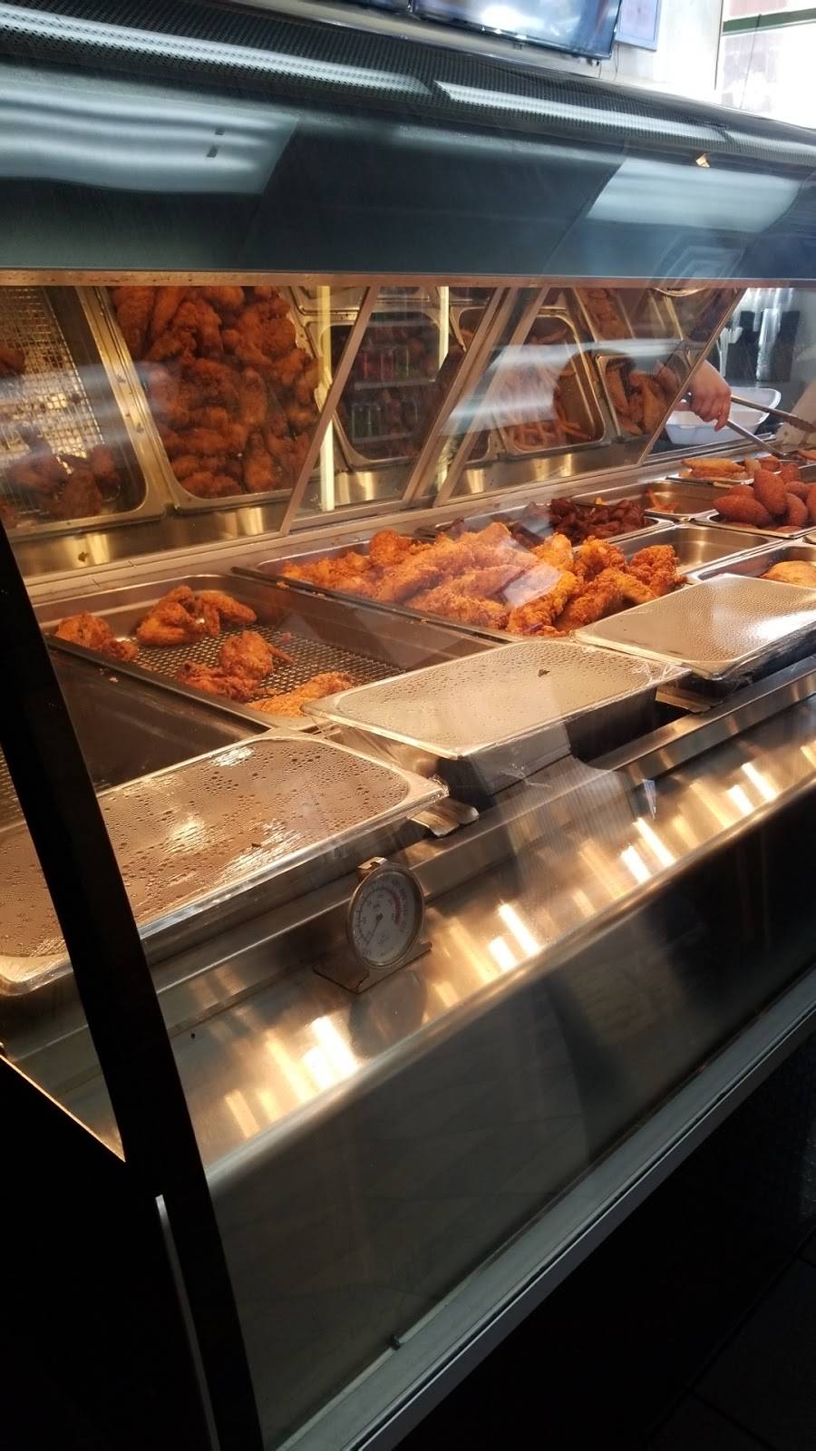 Pollo Centro | restaurant | 105 Broadway, Lawrence, MA 01840, USA | 9782585427 OR +1 978-258-5427