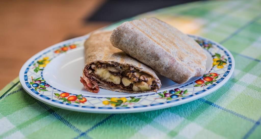 Cafe Deli-icious | restaurant | 413 River St, Troy, NY 12180, USA | 5182718787 OR +1 518-271-8787