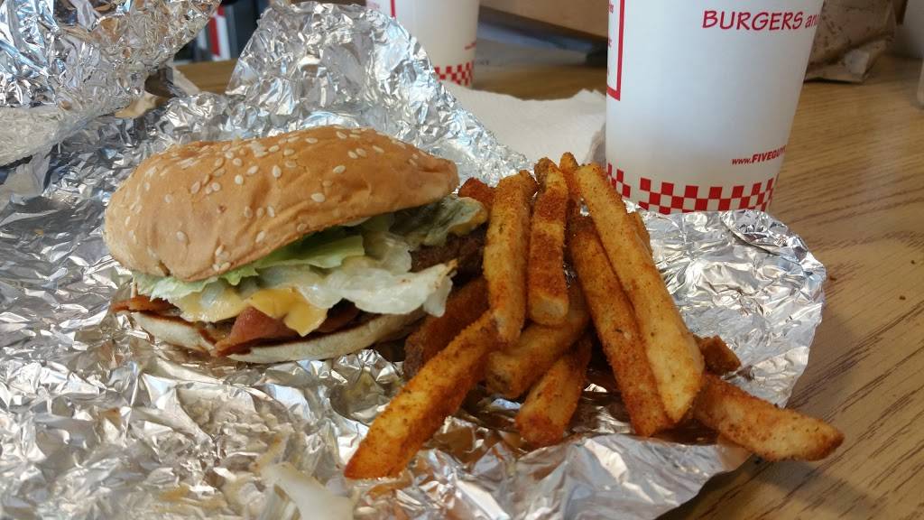 Five Guys | meal takeaway | 5442 Ygnacio Valley Rd, Concord, CA 94521, USA | 9256726030 OR +1 925-672-6030