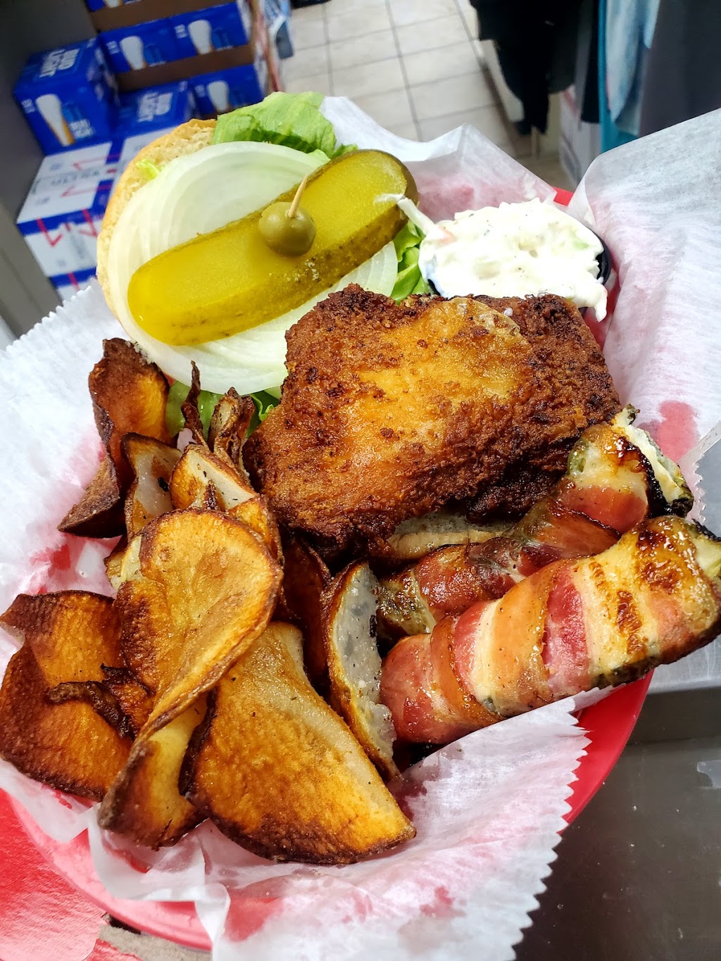 Something 2 Eat | restaurant | 615 E Main St Rear, Princeville, IL 61559, USA | 3093851600 OR +1 309-385-1600