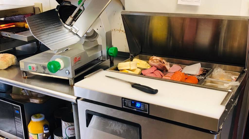 Hole In One Hoagies | restaurant | 512 Venango Ave, Cambridge Springs, PA 16403, USA | 8143989696 OR +1 814-398-9696