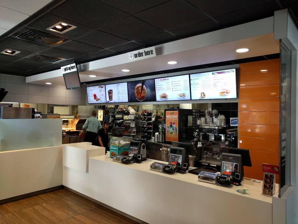 McDonalds | cafe | 15295 SW 104th St, Miami, FL 33196, USA | 3053880560 OR +1 305-388-0560