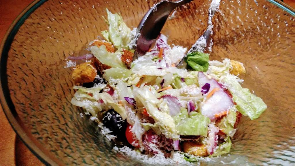 Olive Garden Italian Restaurant | meal takeaway | 6501 Fallbrook Ave, West Hills, CA 91307, USA | 8189329801 OR +1 818-932-9801