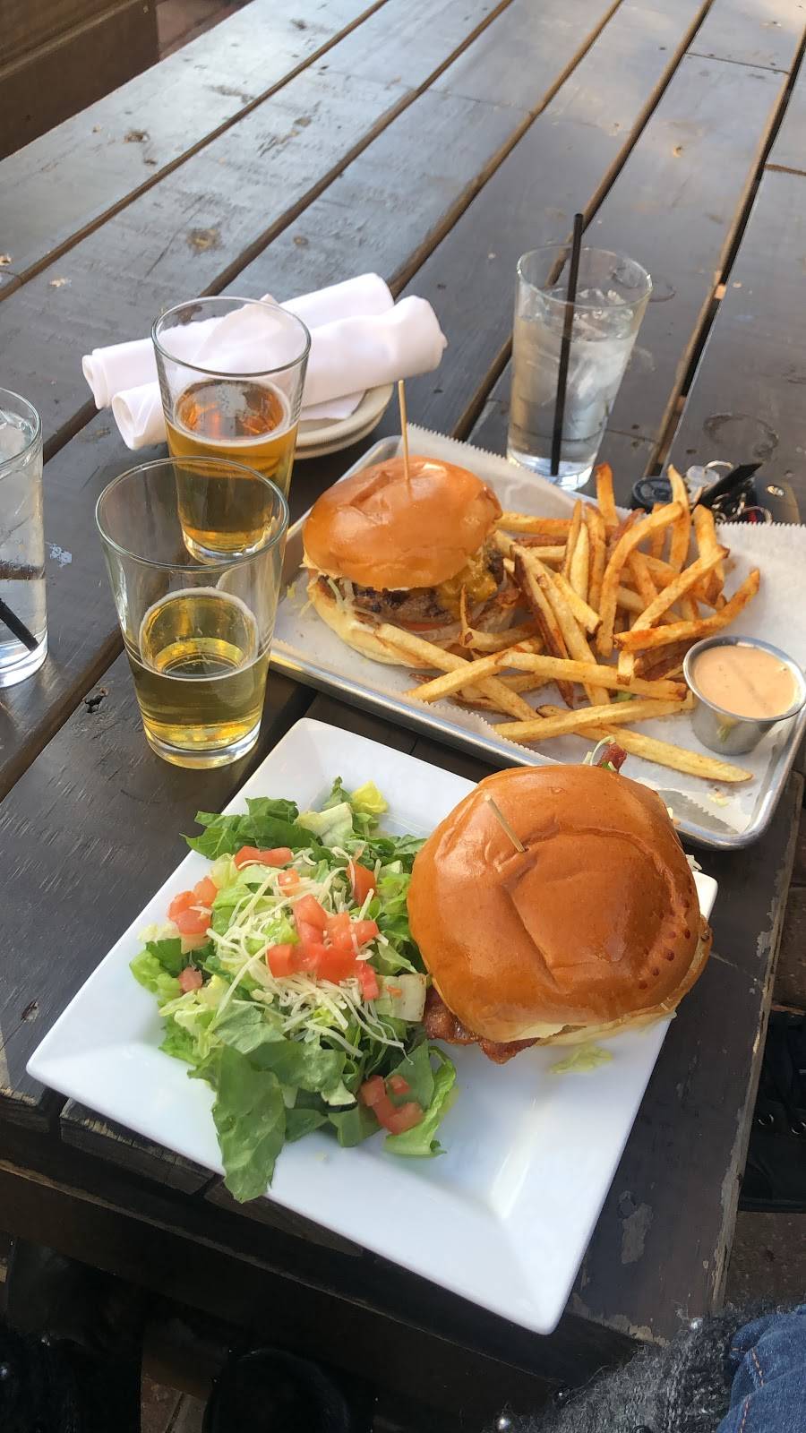 The Public House | restaurant | 22758 Westheimer Pkwy #270, Katy, TX 77450, USA | 2813953473 OR +1 281-395-3473