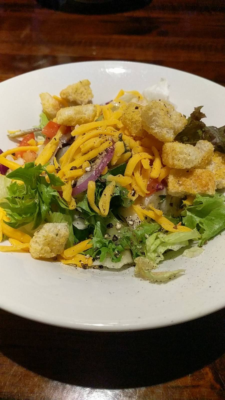 LongHorn Steakhouse | meal takeaway | 2671 James St, Coralville, IA 52241, USA | 3193382011 OR +1 319-338-2011