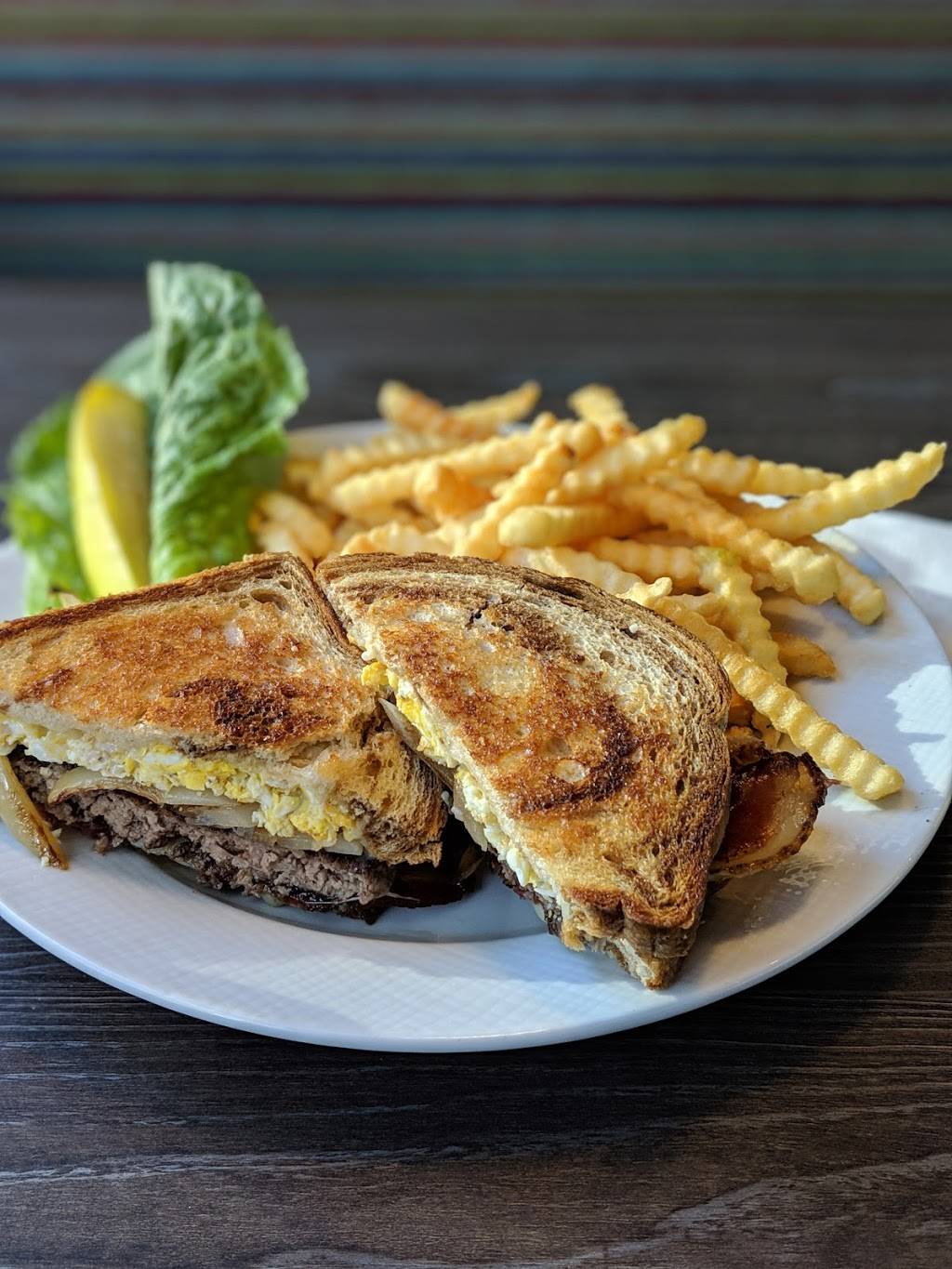 Griddle 24 | restaurant | 334 W Chicago Ave, Chicago, IL 60654, USA | 3129432424 OR +1 312-943-2424