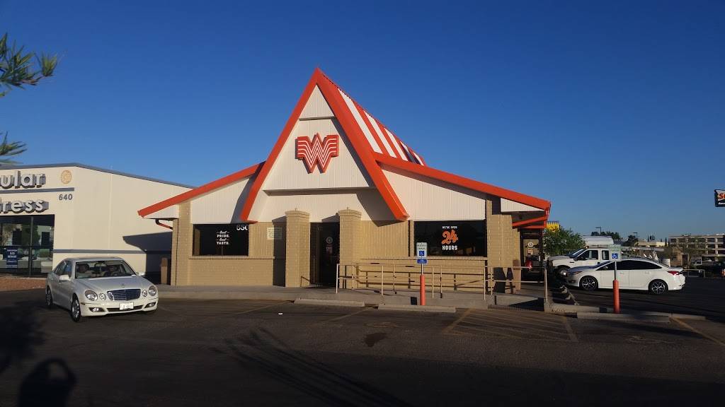 Whataburger | restaurant | 650 Sunland Park Dr, El Paso, TX 79912, USA | 9155845482 OR +1 915-584-5482