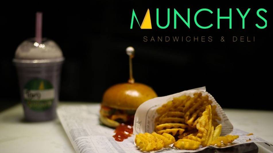 Munchys Deli & Sandwiches | restaurant | 719 Fulton Ave, Hempstead, NY 11550, USA | 5162803267 OR +1 516-280-3267