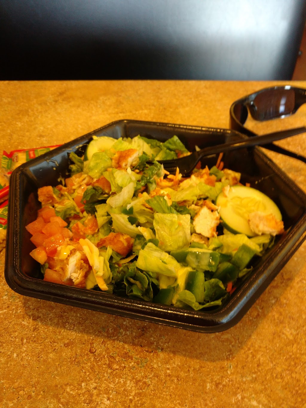 Goldfingers | restaurant | 1604 Ross Clark Cir, Dothan, AL 36301, USA | 3347024653 OR +1 334-702-4653