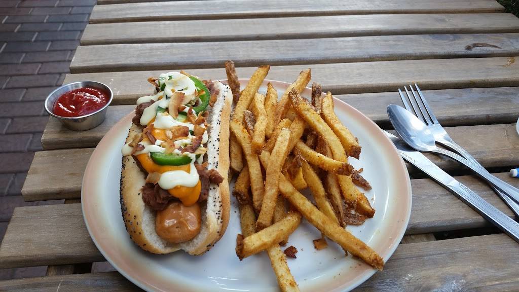 Chive Kitchen | restaurant | 33043 Grand River Ave, Farmington, MI 48336, USA | 2485167144 OR +1 248-516-7144