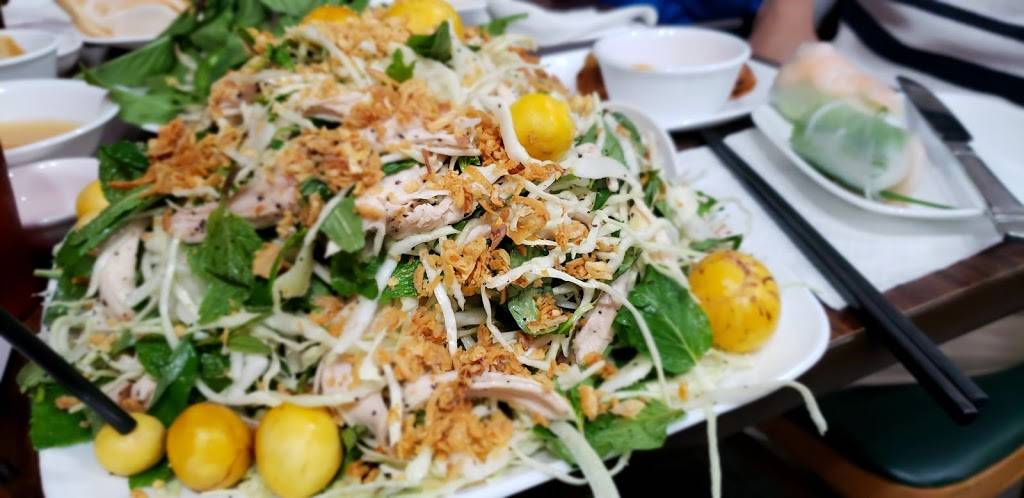 5 Lua Pho | restaurant | 6261 McCormick Blvd, Chicago, IL 60659, USA | 7735090909 OR +1 773-509-0909