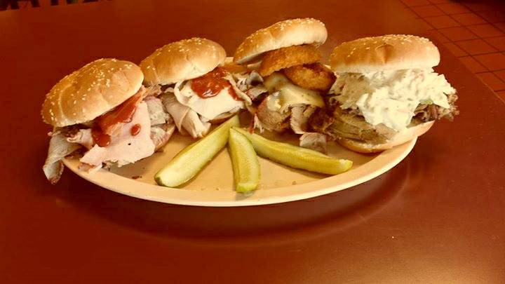 Smokin Joes BBQ | restaurant | 519 E Santa Fe St, Olathe, KS 66061, USA | 9137805511 OR +1 913-780-5511