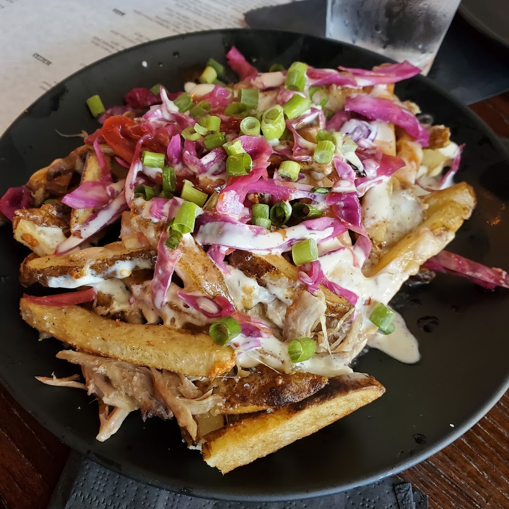 Hunt & Gather Raw Bar & Pub | restaurant | 7942 Front Beach Rd, Panama City Beach, FL 32407, USA | 8507081147 OR +1 850-708-1147