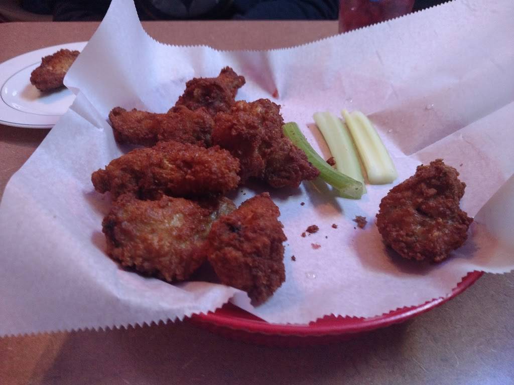 Tjs Corner Grill | restaurant | 3600 Sykesville Rd, Westminster, MD 21157, USA | 4105526400 OR +1 410-552-6400