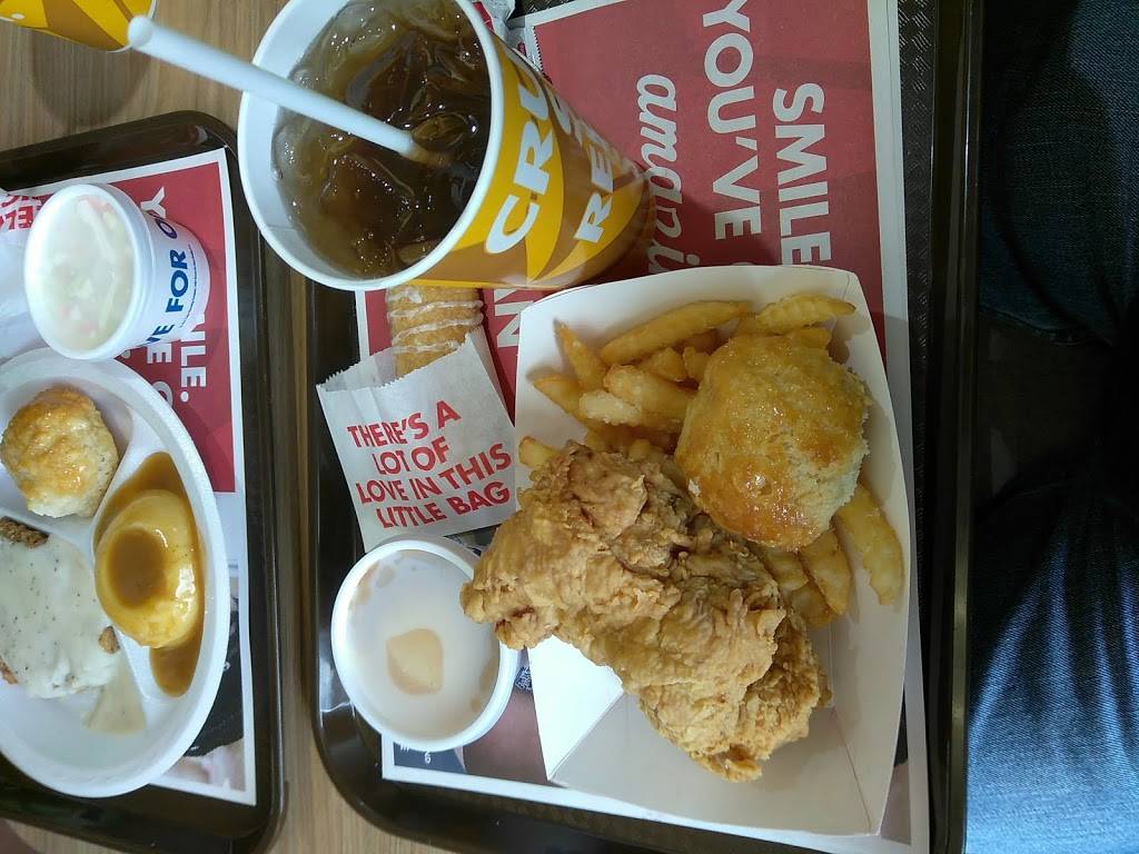 Churchs Chicken | restaurant | 4414 Callaghan Rd, San Antonio, TX 78228, USA | 2104345048 OR +1 210-434-5048