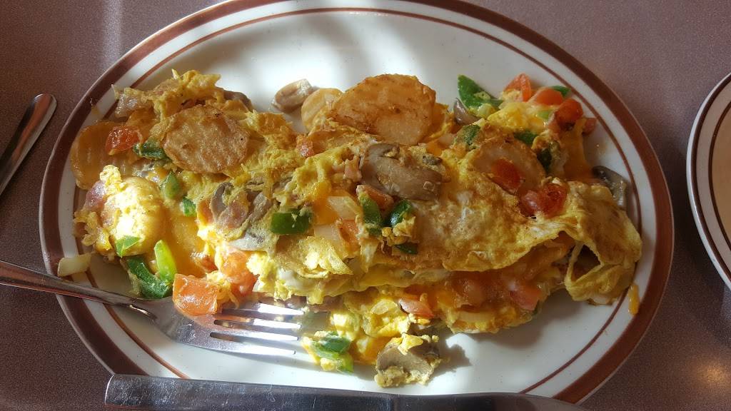 Papas Pancake House | restaurant | 7606 Pendleton Pike, Indianapolis, IN 46226, USA | 3175460494 OR +1 317-546-0494