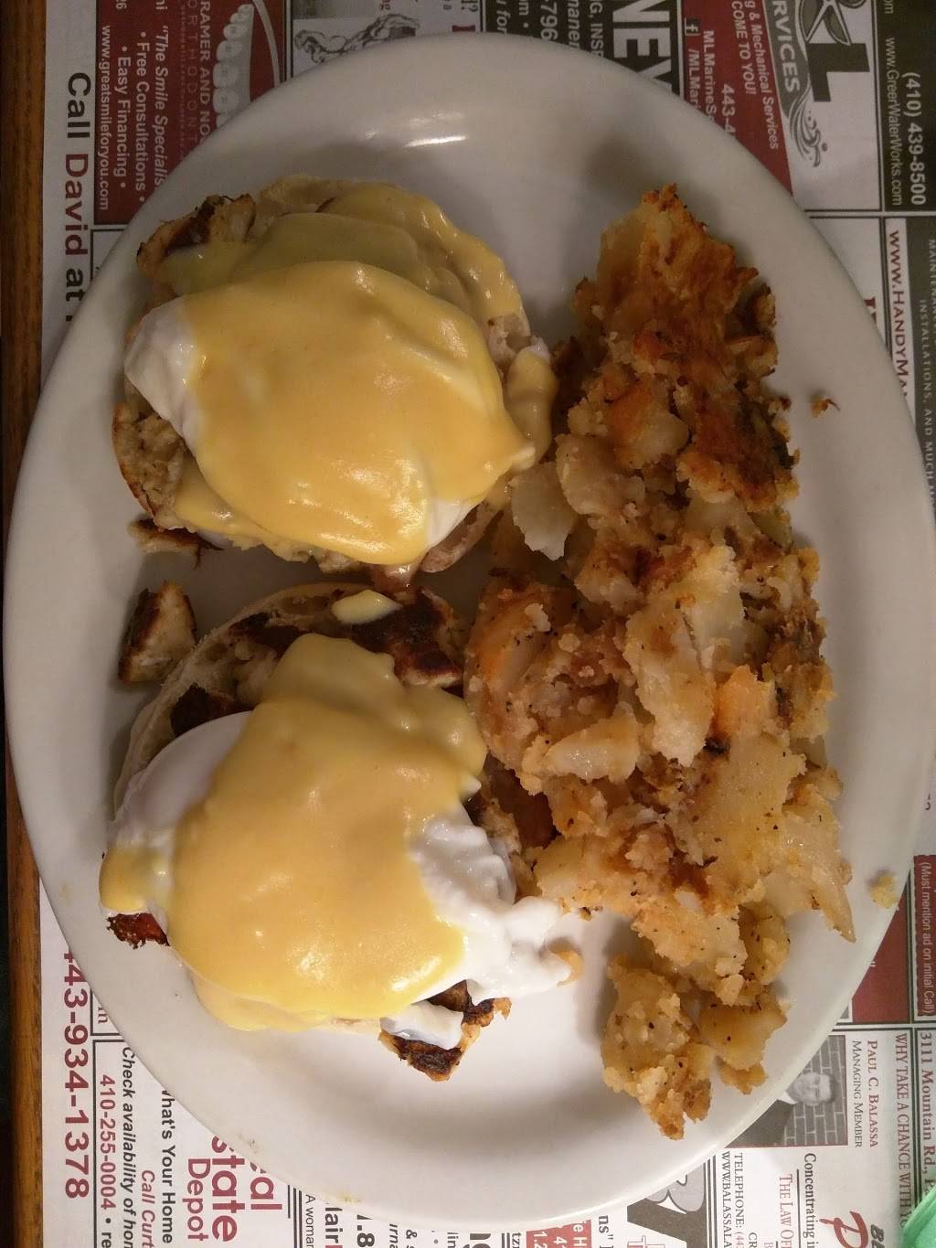 Johnnys Family Restaurant | restaurant | 3023 Mountain Rd, Pasadena, MD 21122, USA | 4102551621 OR +1 410-255-1621