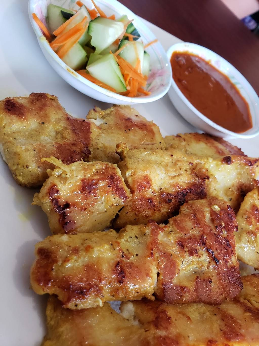 Noodle Express | restaurant | 601 E Olive Ave, Fresno, CA 93728, USA | 5593751418 OR +1 559-375-1418