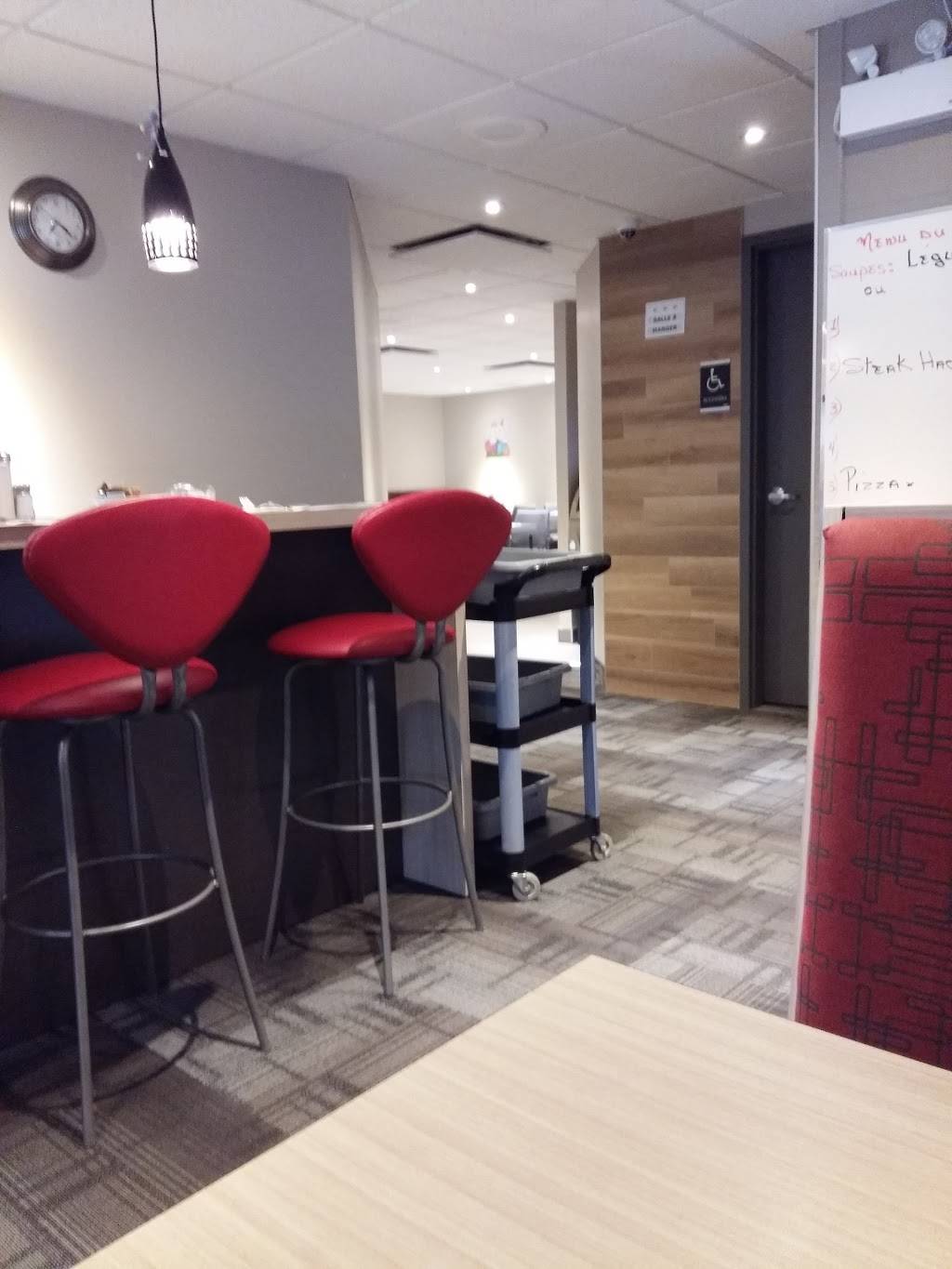 Restaurant Lowring | restaurant | 192 Rue Loring, Drummondville, QC J2C 4K2, Canada | 8194746776 OR +1 819-474-6776