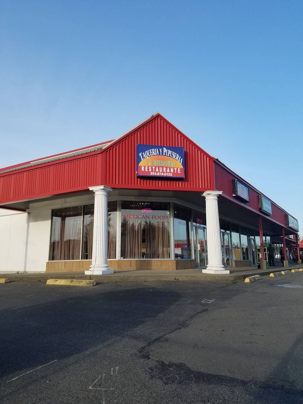 Taqueria Y Pupuseria La Herradura | restaurant | 2322 SW 336th St, Federal Way, WA 98023, USA | 2538740152 OR +1 253-874-0152
