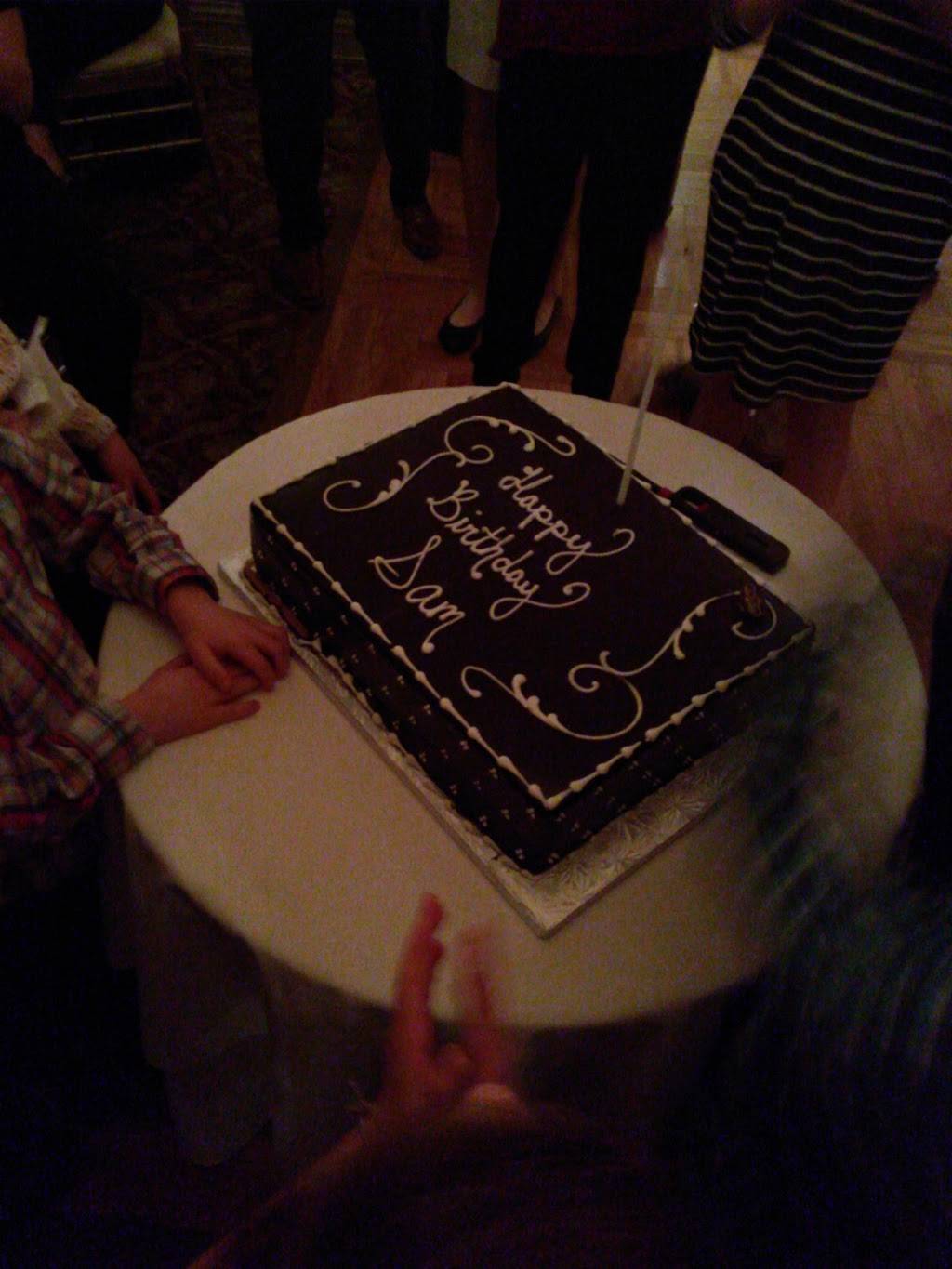 Evviva Restaurant | restaurant | 1236 Montgomery Ave, Narberth, PA 19072, USA | 6106671900 OR +1 610-667-1900