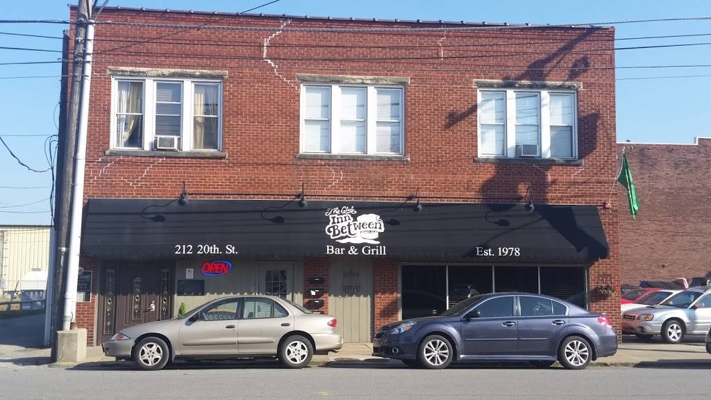 Inn Between Bar & Grill | restaurant | 212 20th St, Huntington, WV 25703, USA | 3047813527 OR +1 304-781-3527