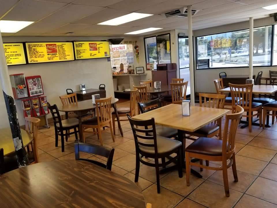 Boys Burgers Hemet | restaurant | 167 N Carmalita St, Hemet, CA 92543, USA | 9519292142 OR +1 951-929-2142