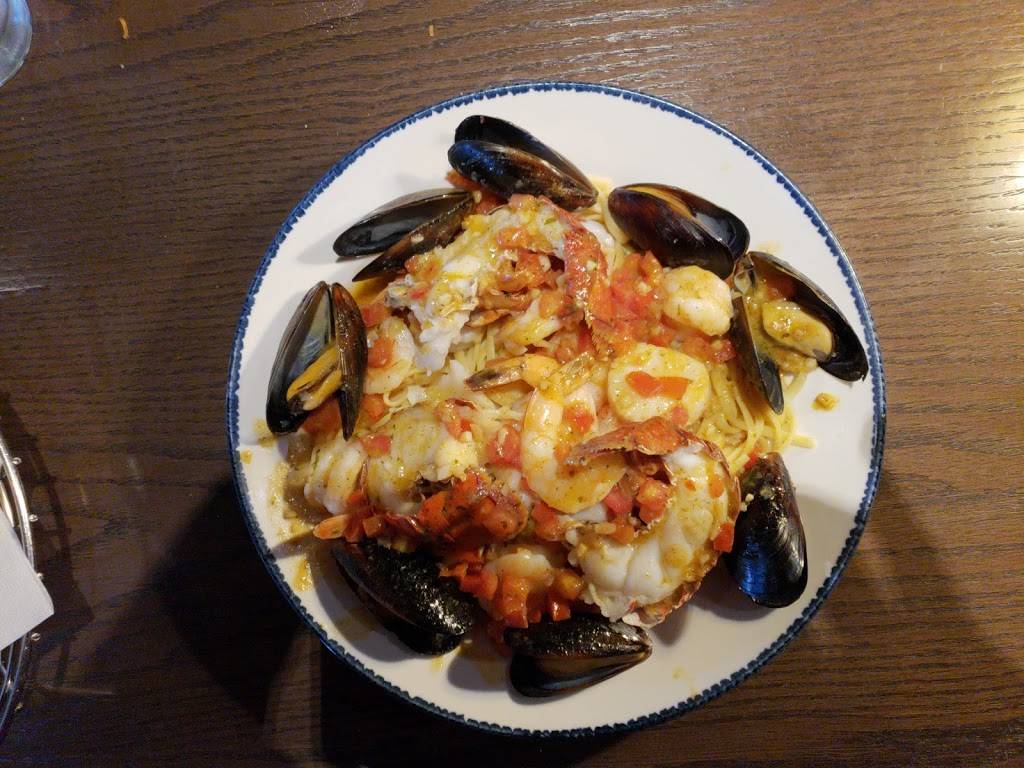 Red Lobster | restaurant | 1400 Howe Ave, Sacramento, CA 95825, USA | 9169216011 OR +1 916-921-6011