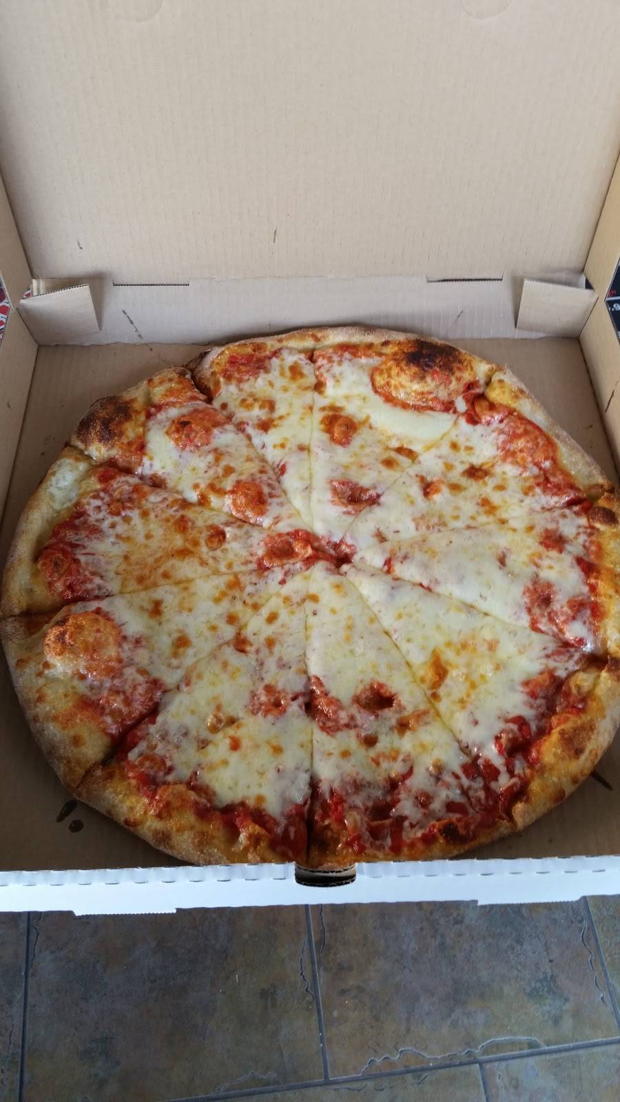 Marvins Pizza Place and Mexican Food | restaurant | 2202 S Santa Fe Ave, Vista, CA 92084, USA | 7607279496 OR +1 760-727-9496