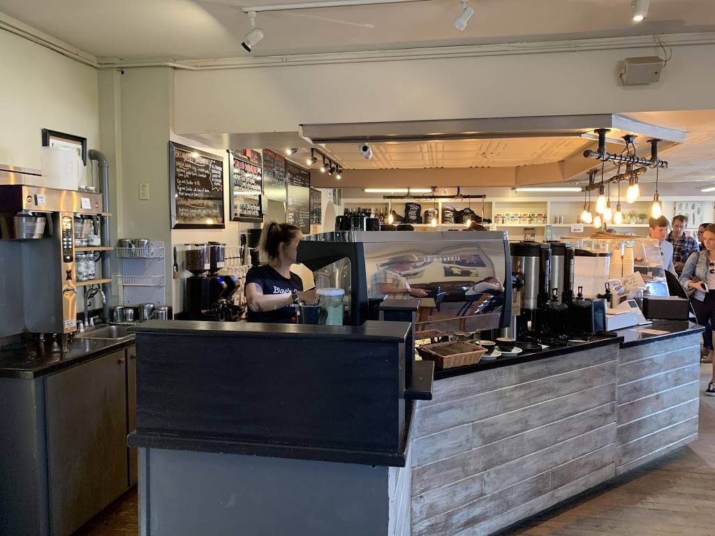 Black Cap Coffee & Beer - Espresso - Sandwiches - Craft Beer Sto | cafe | 144 Main St, Stowe, VT 05672, USA | 8022532123 OR +1 802-253-2123