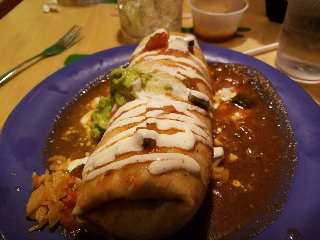 Taqueria el Poblano | restaurant | 2401 Columbia Pike, Arlington, VA 22204, USA | 7032718979 OR +1 703-271-8979