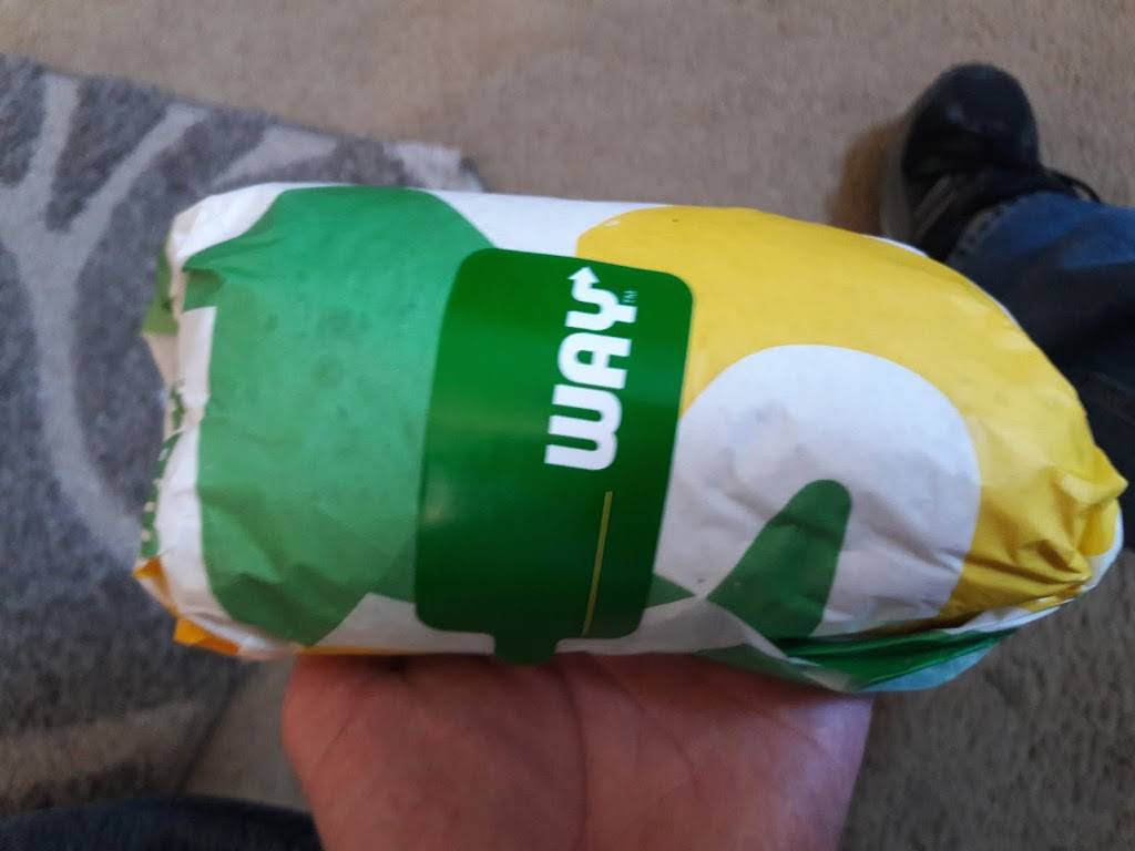 Subway | meal takeaway | 5850 Eubank Blvd NE Suite E-20, Albuquerque, NM 87111, USA | 5052995320 OR +1 505-299-5320