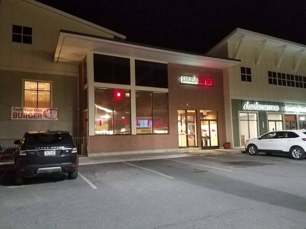 Smashburger | restaurant | 46 Marion Ave, Saratoga Springs, NY 12866, USA | 5188711801 OR +1 518-871-1801