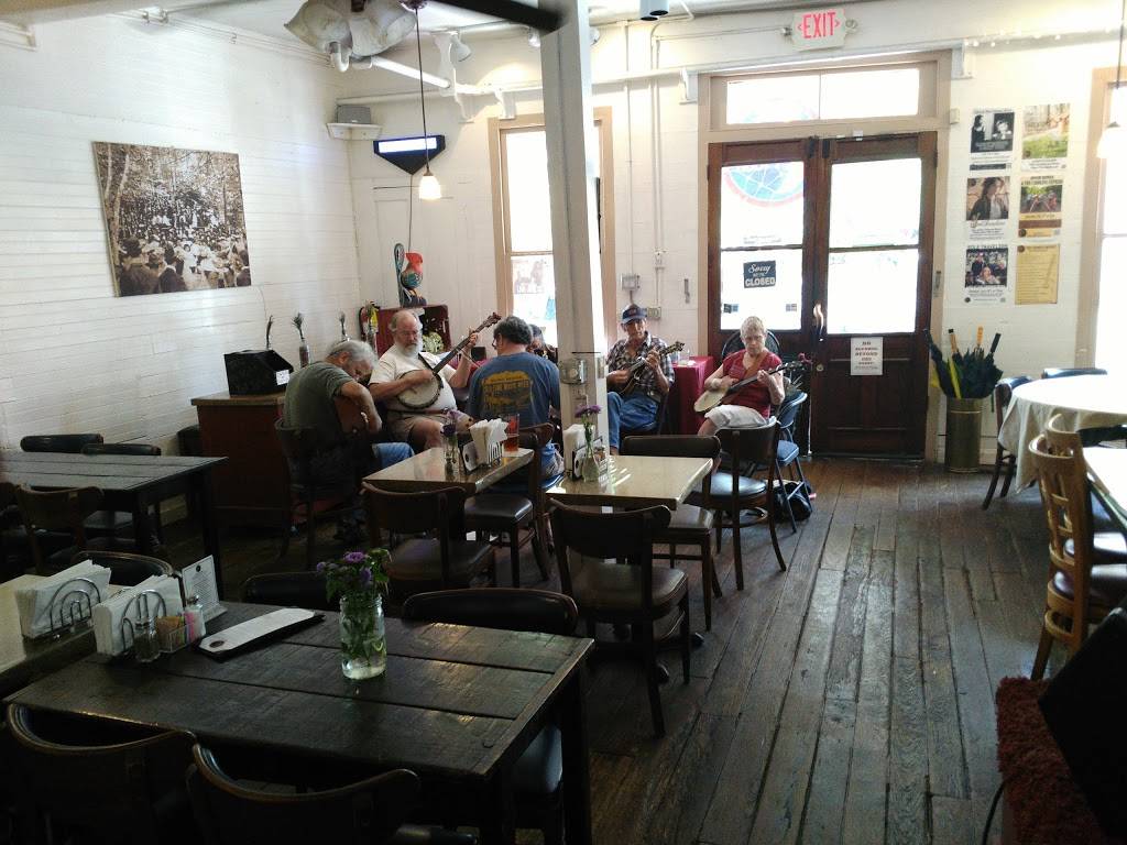 The Crimson Moon | cafe | 24 N Park St, Dahlonega, GA 30533, USA | 7068643982 OR +1 706-864-3982