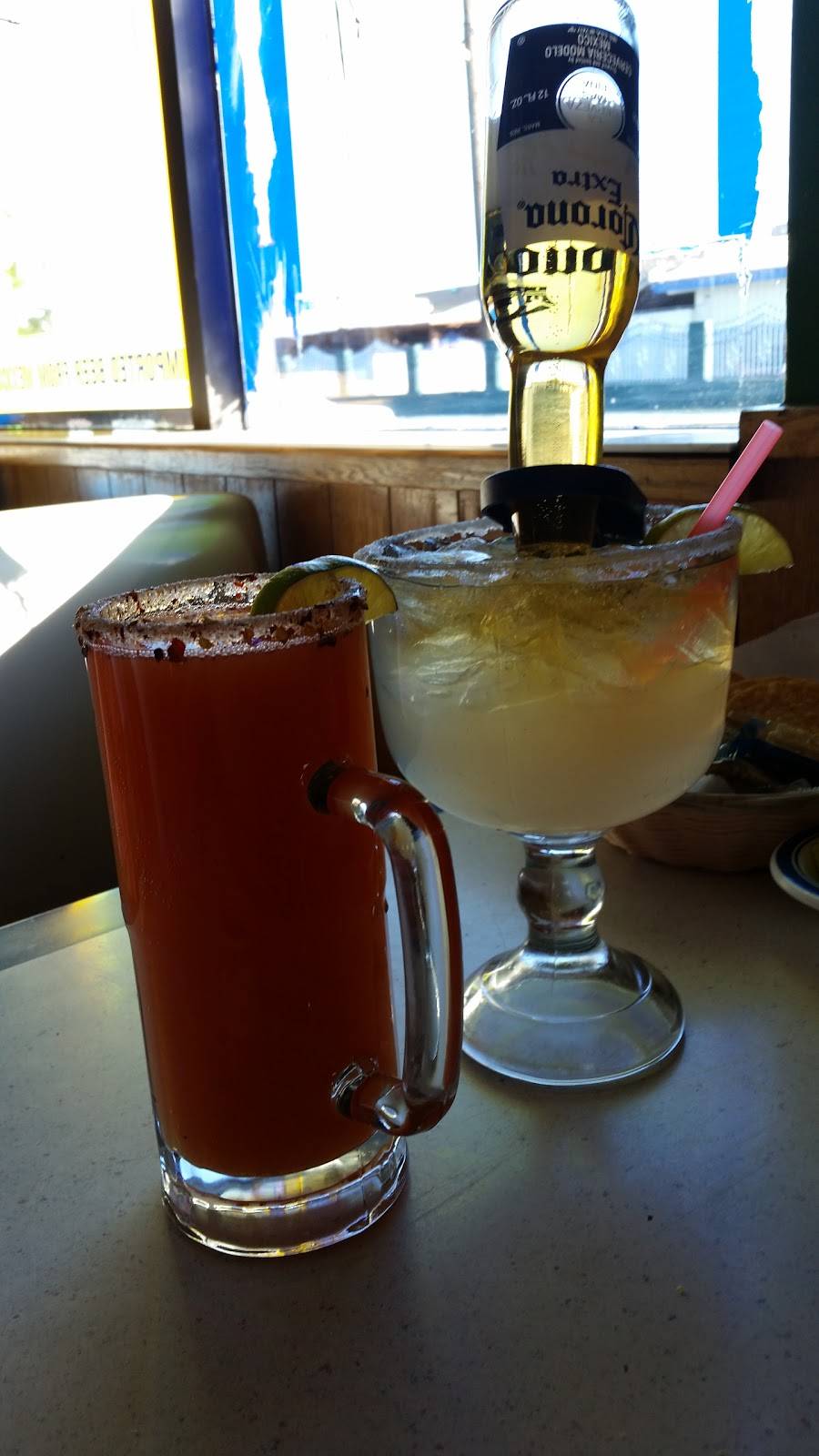 Mariscos Las Islitas | restaurant | 1700 S Wells Ave, Reno, NV 89502, USA | 7753227800 OR +1 775-322-7800