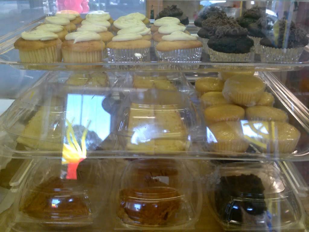 The Chickens Kitchen | restaurant | 2676 Fruitvale Ave, Oakland, CA 94601, USA | 5103281200 OR +1 510-328-1200