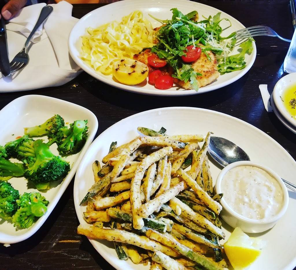 Carrabbas Italian Grill | restaurant | 730 Smithtown Bypass, Smithtown, NY 11787, USA | 6312651304 OR +1 631-265-1304