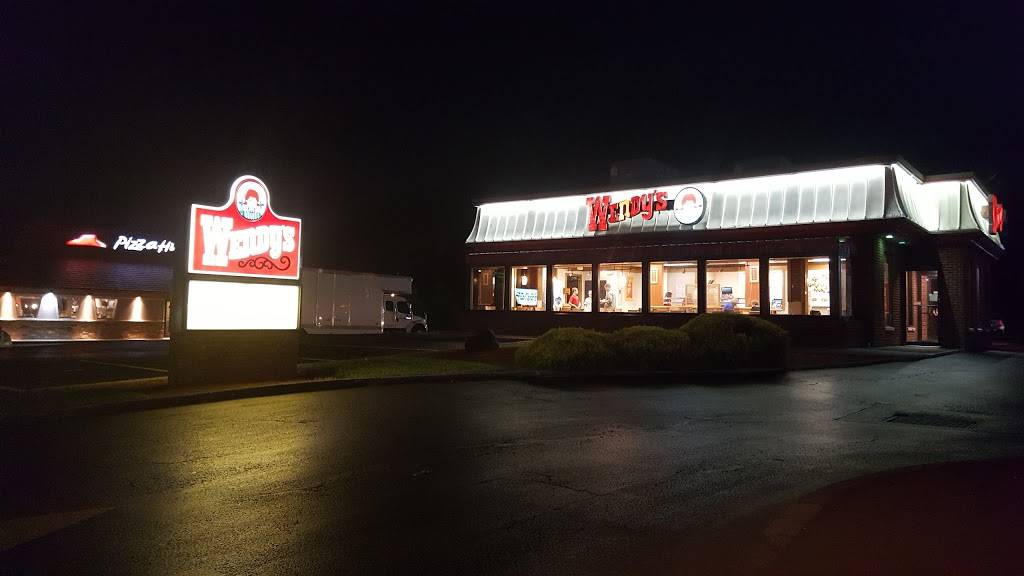 Wendys | restaurant | 327 W Reservoir Rd, Woodstock, VA 22664, USA | 5404598225 OR +1 540-459-8225