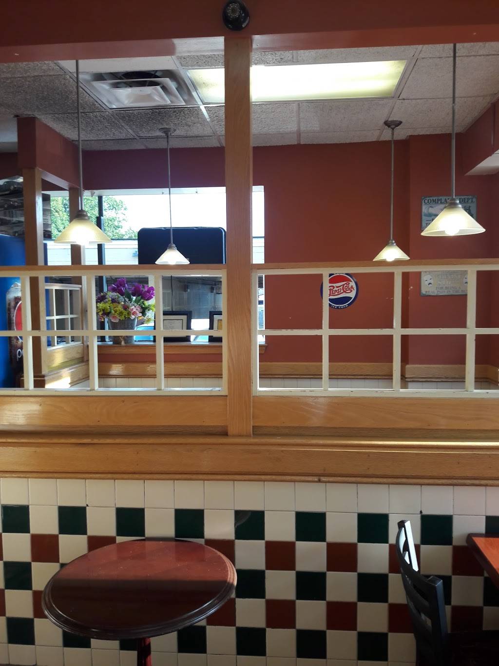 Randolph Cafe | restaurant | 1207 N Main St, Randolph, MA 02368, USA | 7817673600 OR +1 781-767-3600