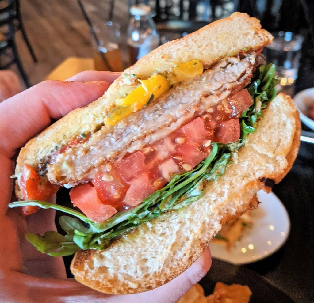 Locale Italian Kitchen | restaurant | 7995 Blue Diamond Rd #106, Las Vegas, NV 89178, USA | 7023300404 OR +1 702-330-0404