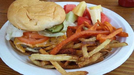Hat Creek Burger Co. | restaurant | 3321 E Broad St, Mansfield, TX 76063, USA | 8174052979 OR +1 817-405-2979