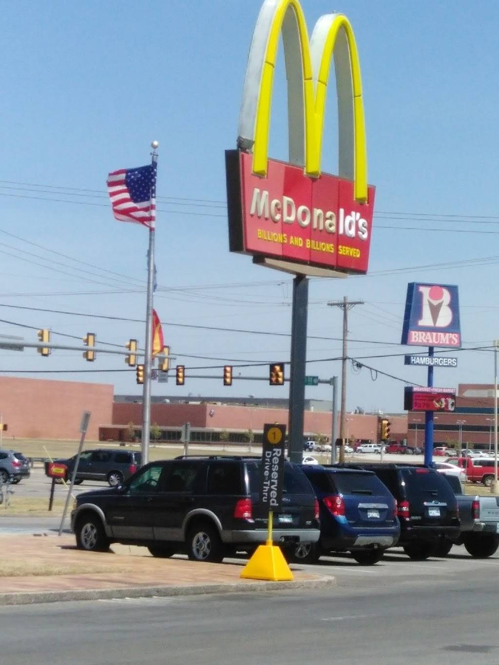 McDonalds | cafe | 201 S Council Rd, Oklahoma City, OK 73128, USA | 4057820645 OR +1 405-782-0645