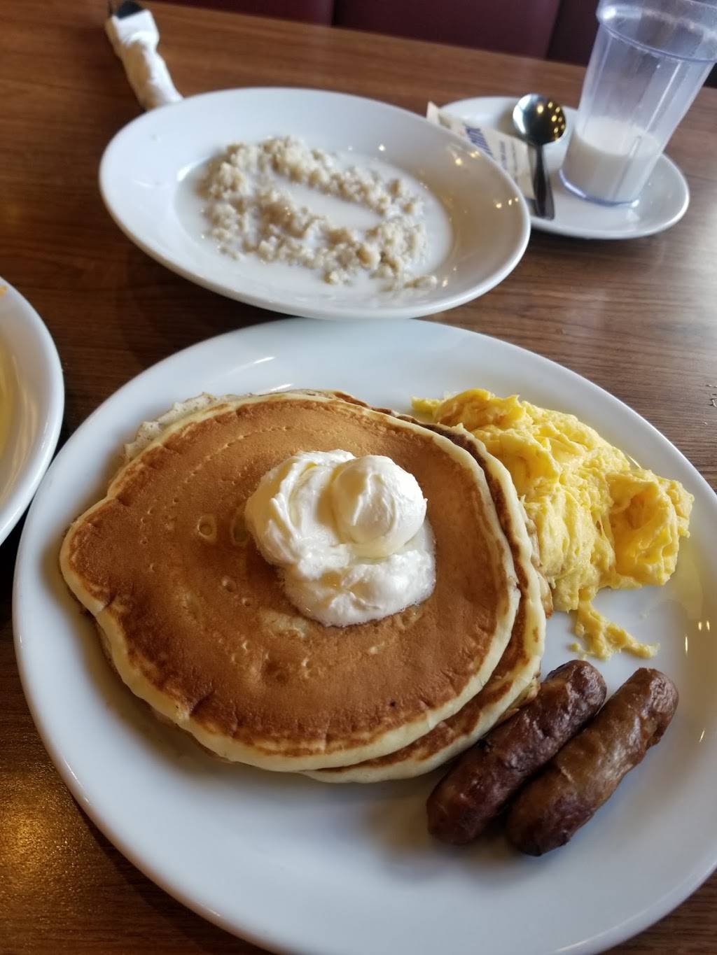 Dennys | restaurant | 1803 Marina Blvd, San Leandro, CA 94577, USA | 5103513989 OR +1 510-351-3989