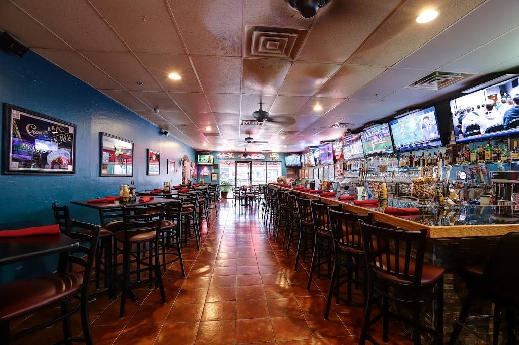 Phils Filling Station | restaurant | 16852 E Parkview Ave, Fountain Hills, AZ 85268, USA | 4808168200 OR +1 480-816-8200