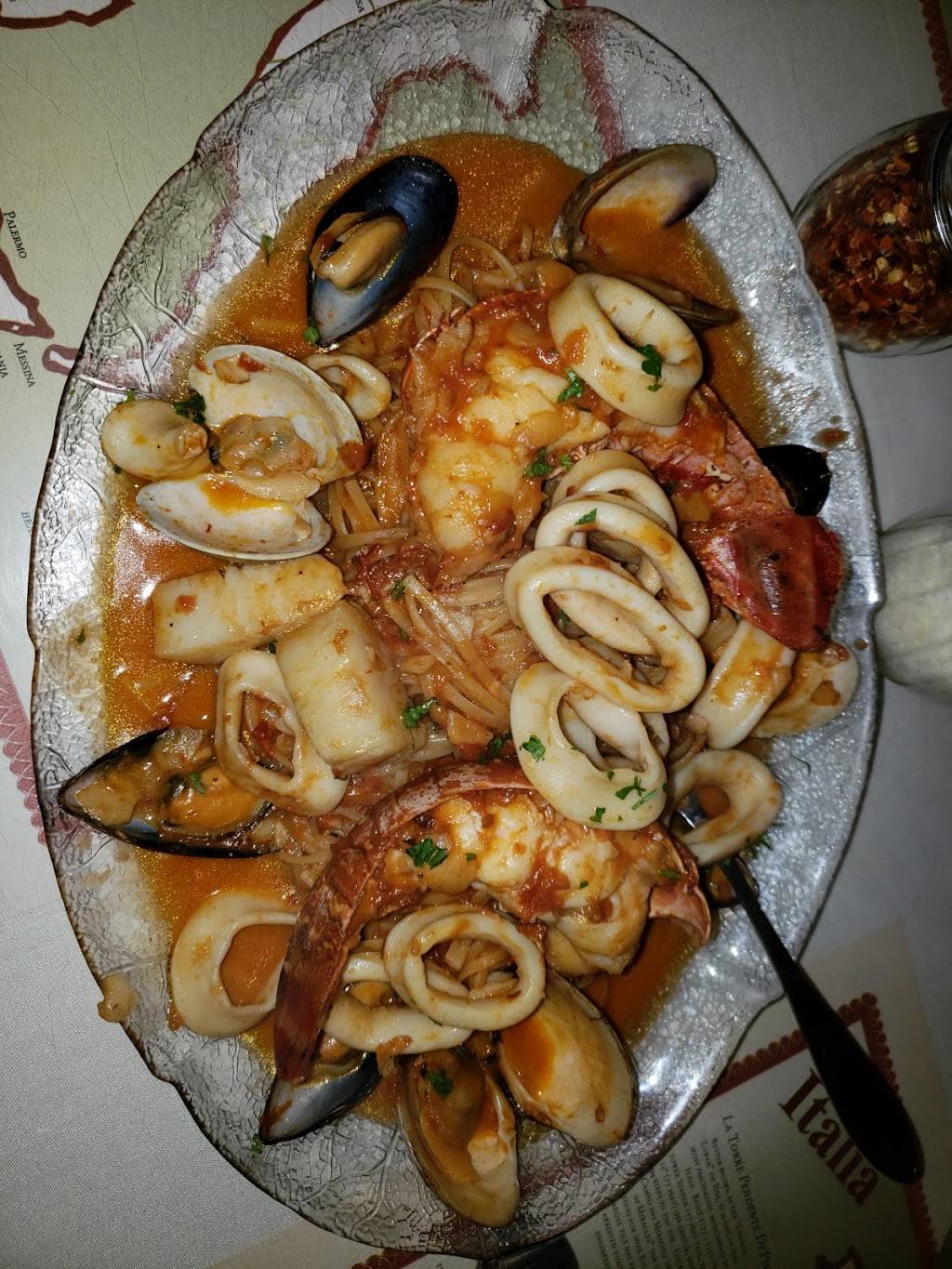 Vincents Restaurant | restaurant | 526 Shelton Ave, Shelton, CT 06484, USA | 2039299104 OR +1 203-929-9104