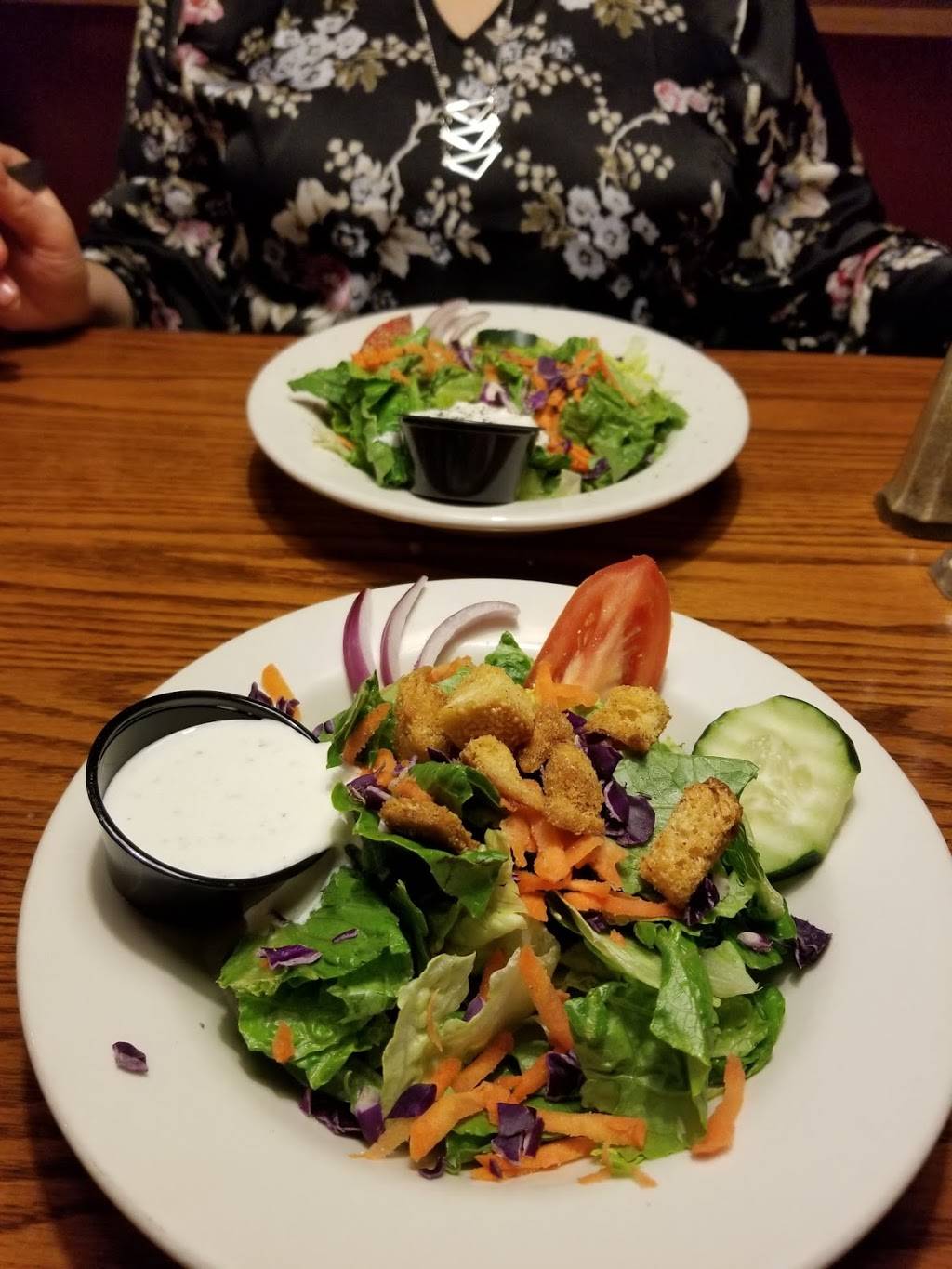 Skoogs Parkside Supper Club | restaurant | 932 N Broadway St #1514, Menomonie, WI 54751, USA | 7152356124 OR +1 715-235-6124