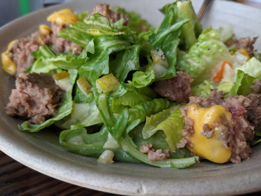 Wahlburgers | restaurant | 7105 Mills Civic Pkwy #160, West Des Moines, IA 50266, USA | 5152254885 OR +1 515-225-4885