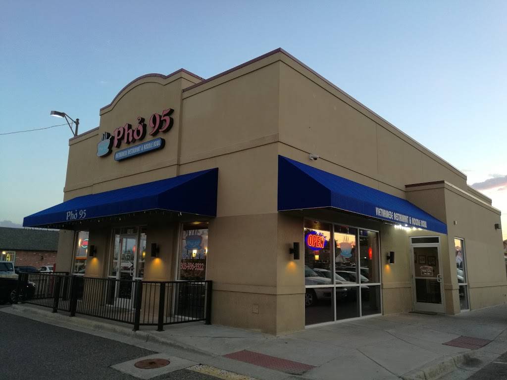 Phở 95 Vietnamese Restaurant | restaurant | 1401 S Federal Blvd, Denver, CO 80219, USA | 3039363322 OR +1 303-936-3322